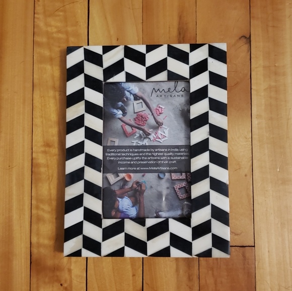 Mela Artisans Black & Off White Herringbone Frame - Picture 2 of 3